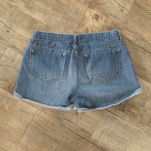 Women's Old Navy‎ Blue Jean Shorts - Picture 3 of 3